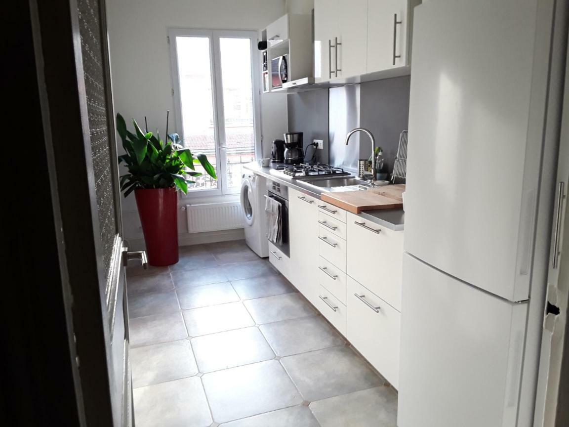 Apartment With Car Park - Charonne Neighborhood ปารีส ภายนอก รูปภาพ